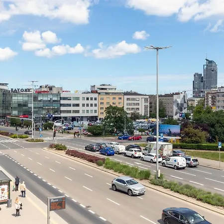 Apartment Vespa Nearby By Renters Gdynia