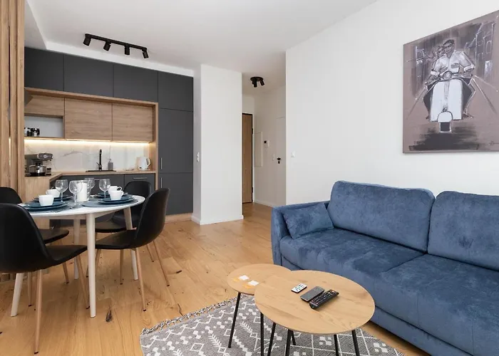 Vespa Nearby By Renters Apartment *