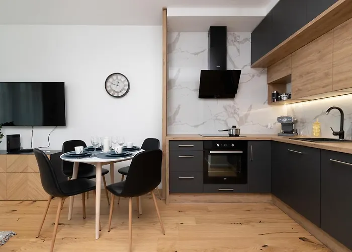 Vespa Nearby By Renters Apartment Gdynia